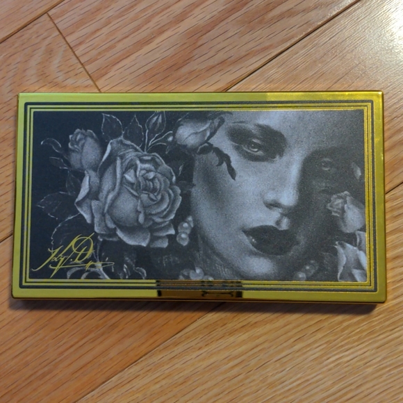 Kat Von D Other - Kat Von D 10-Year Anniversary Palette